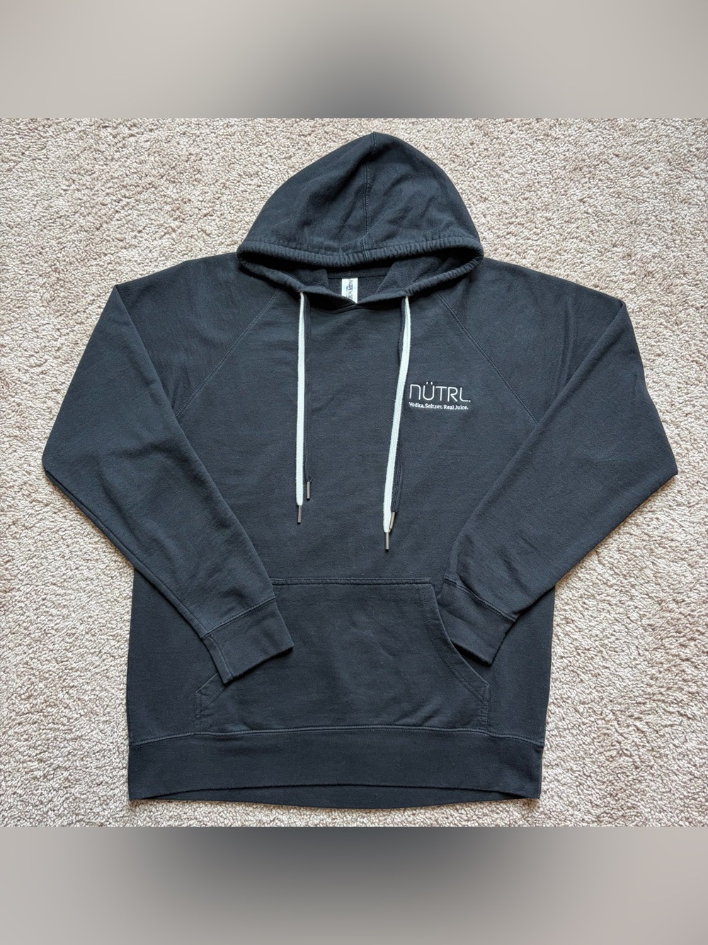 NÜTRL Pullover Hoodie Sweatshirt